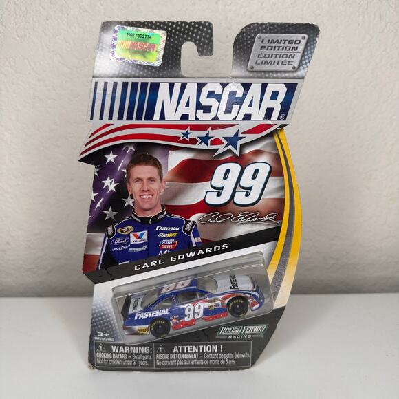 Carl Edwards #99 Fastenal Patriotic 2012 Limited Edition 1:64 NASCAR Diecast - Picture 1 of 5